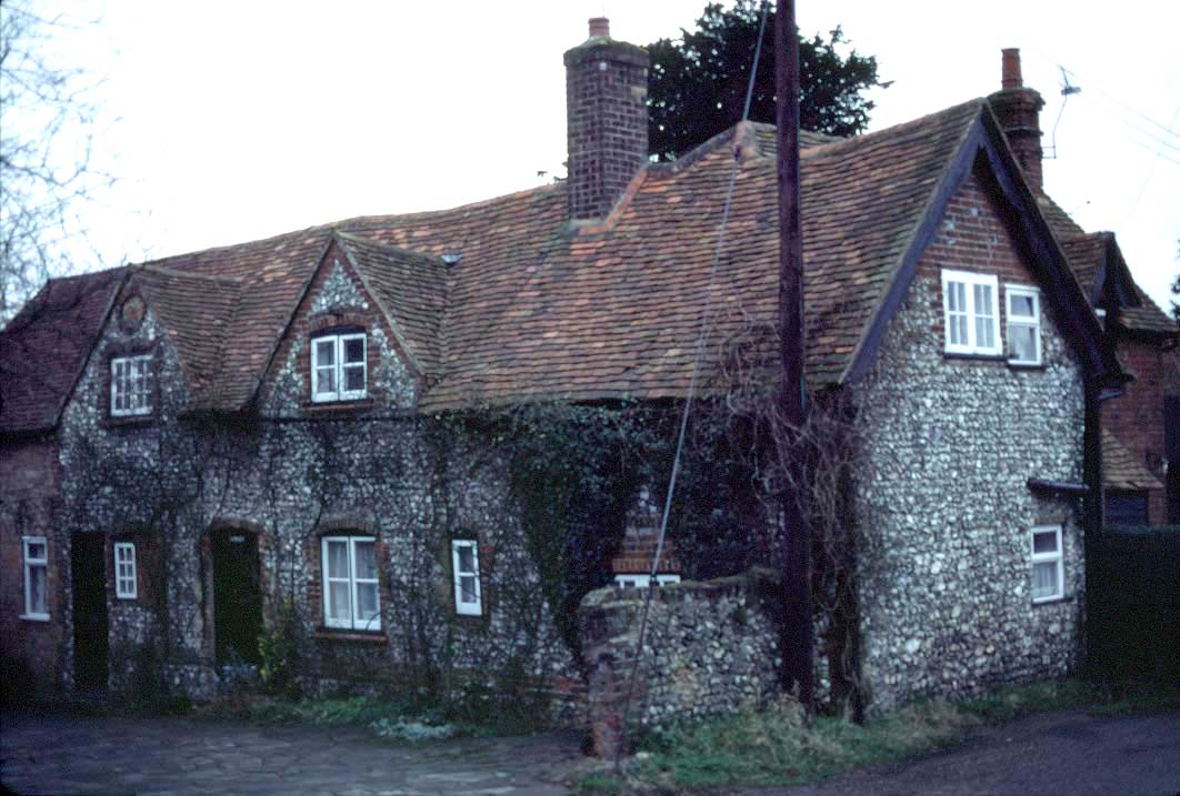 Sunset Cottage, Frieth, about 1981 - From Joan Barksfield's collection